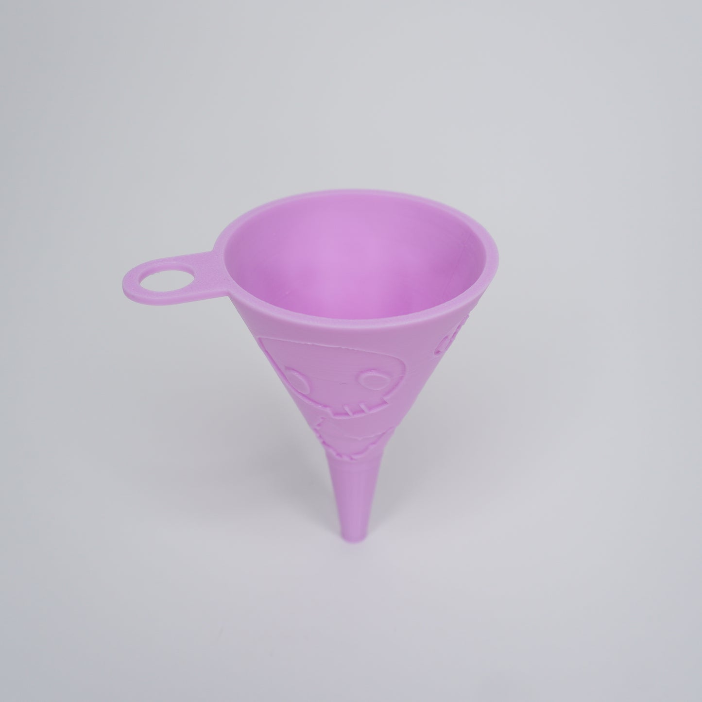 Kawaii Skull Funnel